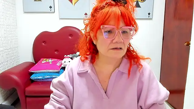 Snapshot of Salomeediaz_ chatting on February 24, 2026, 9:04 pm Salomeediaz online show from February 24, 2026, 9:04 pm