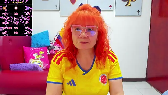 Snapshot of Salomeediaz_ chatting on July 7, 2026, 8:34 pm Salomeediaz online show from July 7, 2026, 8:34 pm