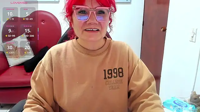 Snapshot of Salomeediaz_ chatting on November 23, 2025, 4:00 am Salomeediaz online show from November 23, 2025, 4:00 am