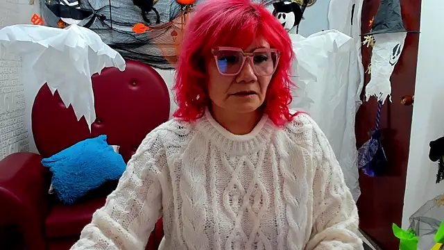 Snapshot of Salomeediaz_ chatting on October 14, 2025, 8:53 pm Salomeediaz online show from October 14, 2025, 8:53 pm