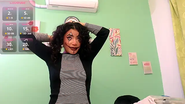 alisontitsmilk19 online show from November 1, 2025, 2:29 am