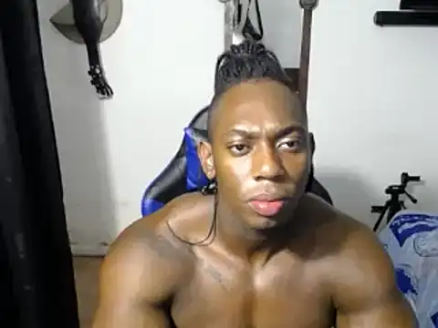 stivenmuscle online show from September 28, 2025, 12:01 pm