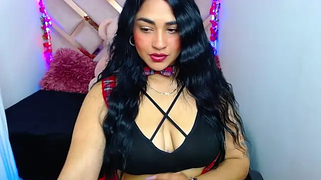 Snapshot of Charlotte_cute18 chatting on March 20, 2025, 5:25 pm Charlotte cute18 online show from March 20, 2025, 5:25 pm