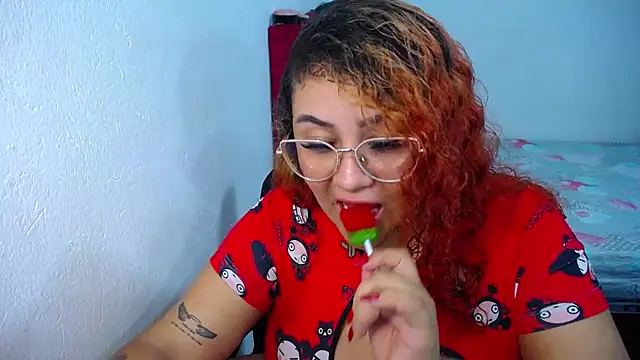 loly bigbooty4u online show from March 15, 2026, 4:41 am