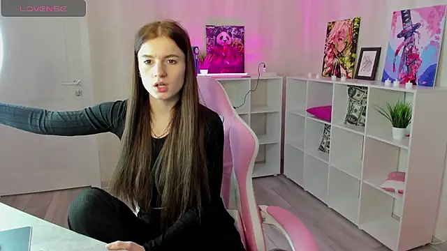 Stacey Brown online show from December 2, 2024, 4:15 am