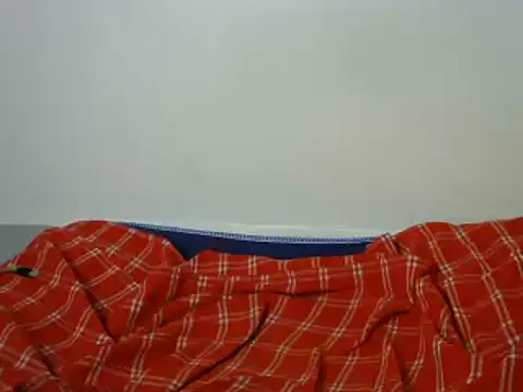 Pretty calmgirl online show from March 21, 2025, 1:01 pm