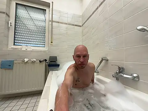Germankink online show from May 15, 2026, 9:07 am