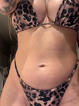 ElenaHaze online show from November 25, 2025, 7:52 am