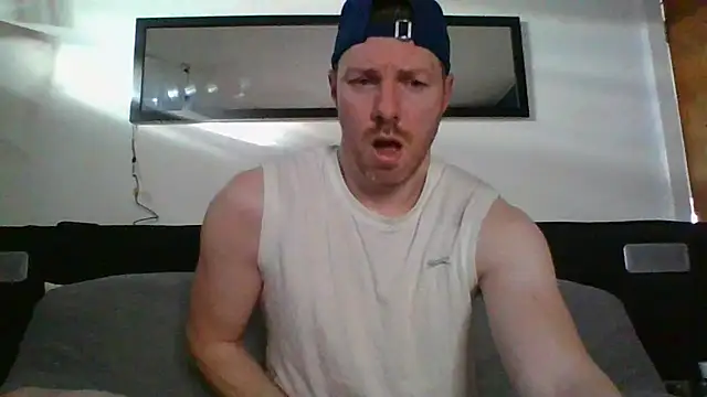 Snapshot of Fit4fun24 chatting on June 8, 2026, 6:41 pm Fit4fun24 online show from June 8, 2026, 6:41 pm