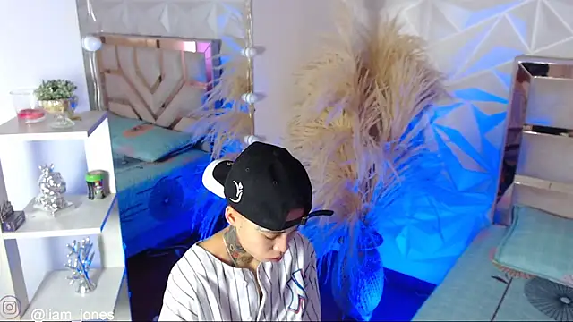 Jonesliam23 online show from March 7, 2026, 7:08 pm