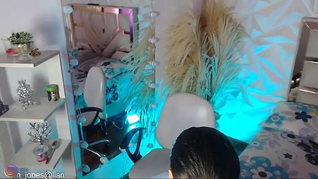 Jonesliam23 online show from March 9, 2026, 7:28 pm