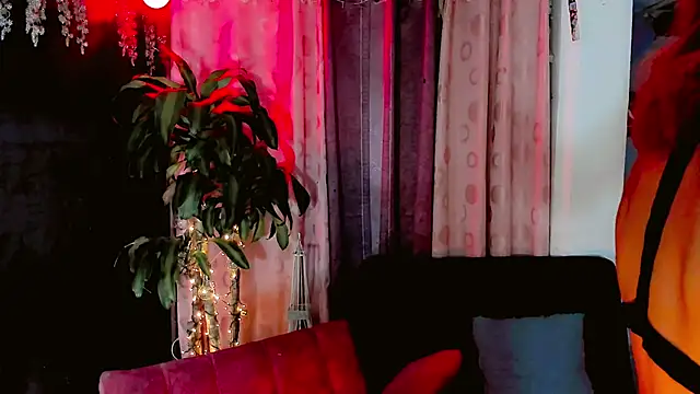 the-horus-girl online show from January 6, 2026, 5:55 am