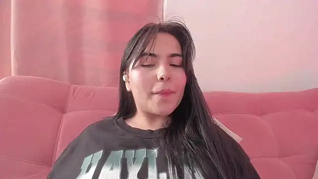 sol  angel online show from March 2, 2025, 12:58 pm