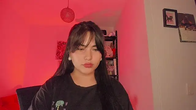 sol  angel online show from February 28, 2025, 6:10 am