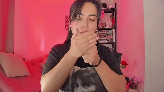 sol  angel online show from February 24, 2025, 2:40 am