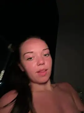 Vanesskaa online show from March 8, 2025, 3:02 pm