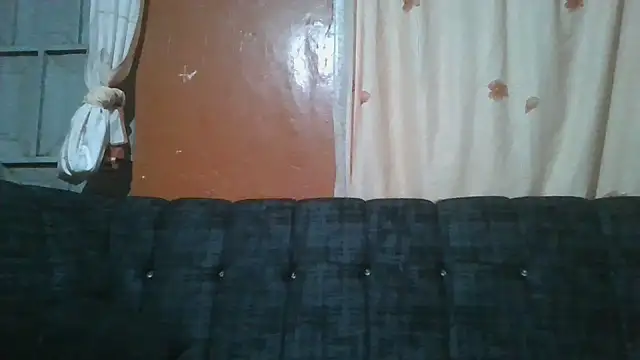 Snapshot of slim_girl02 chatting on July 6, 2026, 5:48 pm slim girl02 online show from July 6, 2026, 5:48 pm