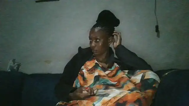 Snapshot of slim_girl02 chatting on August 5, 2026, 5:18 pm slim girl02 online show from August 5, 2026, 5:18 pm