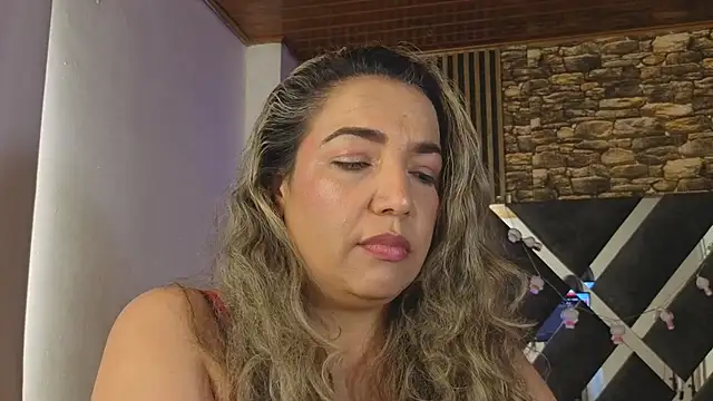 Snapshot of marie_hss chatting on July 10, 2026, 6:19 pm marie hss online show from July 10, 2026, 6:19 pm