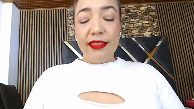 Snapshot of marie_hss chatting on June 22, 2026, 7:11 pm marie hss online show from June 22, 2026, 7:11 pm