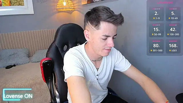 Snapshot of tossetrech chatting on November 29, 2025, 3:17 am tossetrech online show from November 29, 2025, 3:17 am