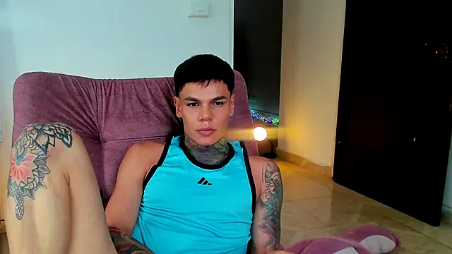 Snapshot of Jordyrodriiguez chatting on October 21, 2025, 9:58 pm Jordyrodriiguez online show from October 21, 2025, 9:58 pm