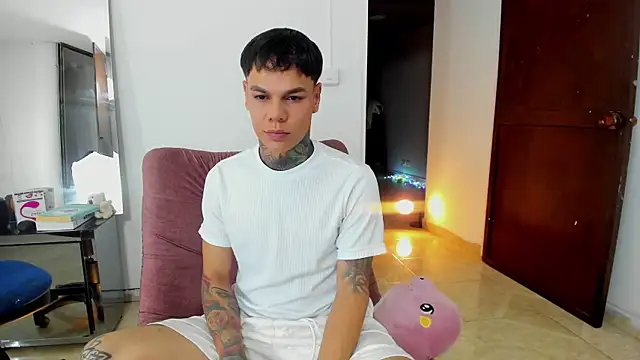 Snapshot of Jordyrodriiguez chatting on October 23, 2025, 2:21 am Jordyrodriiguez online show from October 23, 2025, 2:21 am