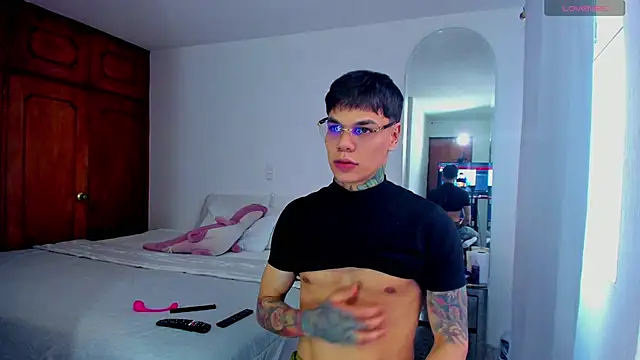 Snapshot of Jordyrodriiguez chatting on January 15, 2025, 9:41 pm Jordyrodriiguez online show from January 15, 2025, 9:41 pm