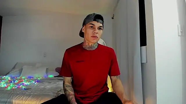 Snapshot of Jordyrodriiguez chatting on December 31, 2024, 5:22 am Jordyrodriiguez online show from December 31, 2024, 5:22 am