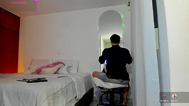 Snapshot of Jordyrodriiguez chatting on January 5, 2025, 12:52 am Jordyrodriiguez online show from January 5, 2025, 12:52 am