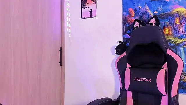 CatrinaRossi online show from January 6, 2026, 8:24 pm