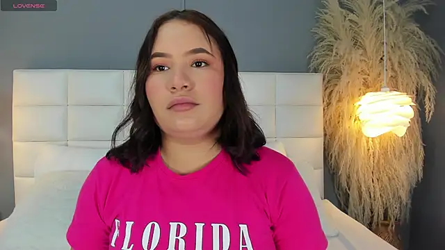 Snapshot of HannaKarson chatting on November 29, 2025, 11:32 am HannaKarson online show from November 29, 2025, 11:32 am