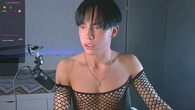 Snapshot of Jerry_Bomb chatting on October 16, 2025, 4:37 pm Jerry Bomb online show from October 16, 2025, 4:37 pm