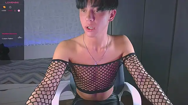 Snapshot of Jerry_Bomb chatting on October 19, 2025, 2:31 pm Jerry Bomb online show from October 19, 2025, 2:31 pm