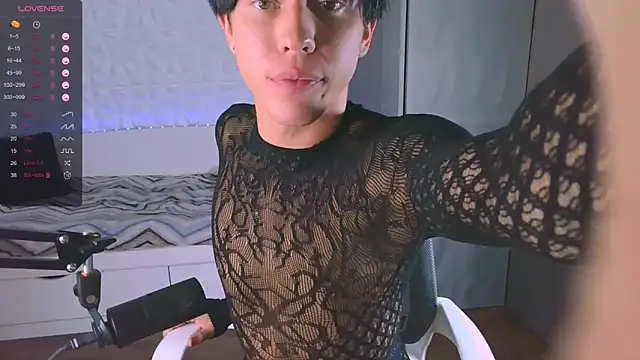 Snapshot of Jerry_Bomb chatting on October 12, 2025, 2:07 pm Jerry Bomb online show from October 12, 2025, 2:07 pm