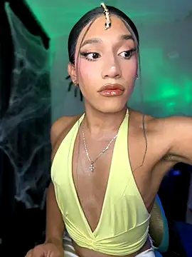 Emaa- online show from October 17, 2025, 11:17 pm