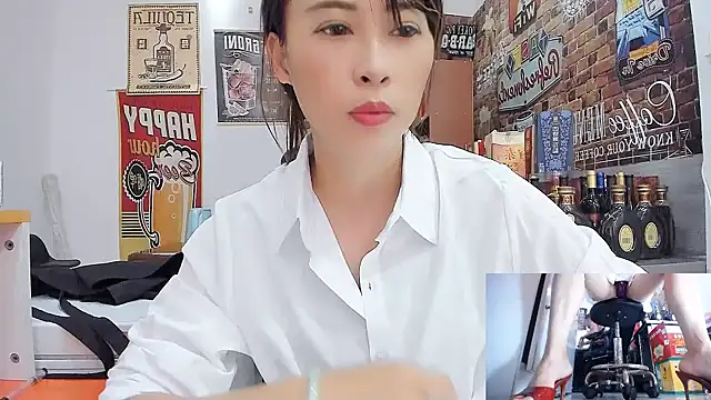 Snapshot of andii-1 chatting on July 30, 2026, 1:38 am andii-1 online show from July 30, 2026, 1:38 am