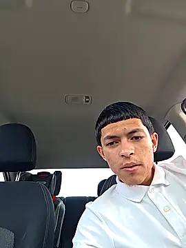 Snapshot of Yoko0381 chatting on February 13, 2026, 9:15 pm Yoko0381 online show from February 13, 2026, 9:15 pm