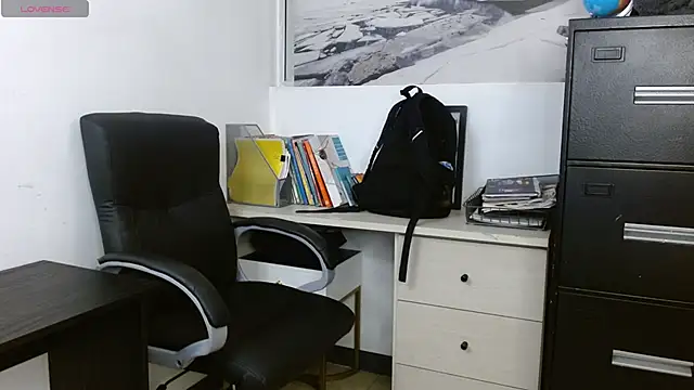 Snapshot of peyton_golden1 chatting on November 20, 2025, 3:29 am peyton golden1 online show from November 20, 2025, 3:29 am