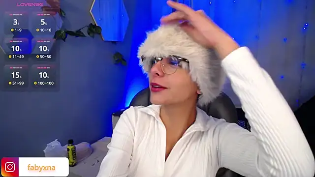 Snapshot of peyton_golden1 chatting on November 2, 2025, 3:11 am peyton golden1 online show from November 2, 2025, 3:11 am