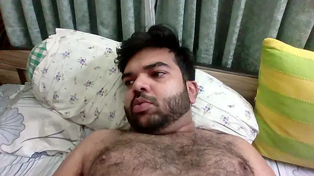 whoreboi98 online show from February 11, 2026, 10:42 pm