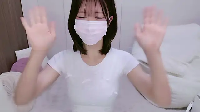 Snapshot of TsukasaSakai chatting on March 8, 2026, 7:11 am TsukasaSakai online show from March 8, 2026, 7:11 am