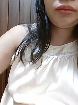 Snapshot of _Mira_69_ chatting on June 6, 2026, 9:42 pm Mira 69 online show from June 6, 2026, 9:42 pm