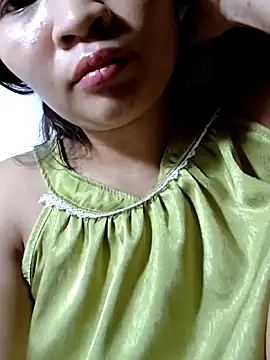 Snapshot of _Mira_69_ chatting on July 27, 2026, 5:20 pm Mira 69 online show from July 27, 2026, 5:20 pm