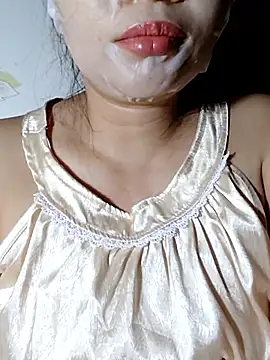Snapshot of _Mira_69_ chatting on June 9, 2026, 3:13 pm Mira 69 online show from June 9, 2026, 3:13 pm