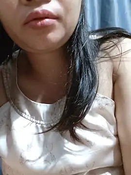 Snapshot of _Mira_69_ chatting on July 9, 2026, 1:17 am Mira 69 online show from July 9, 2026, 1:17 am