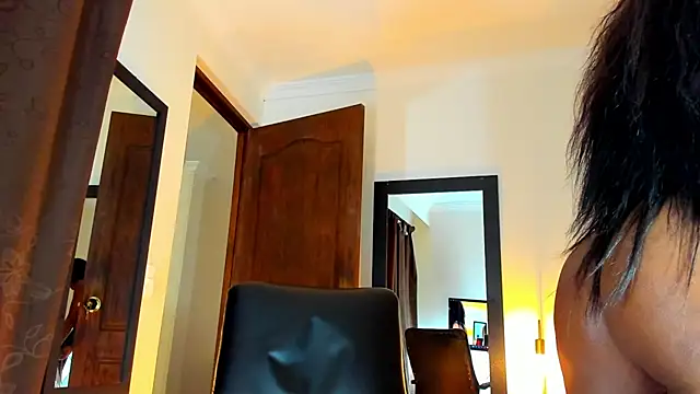 Snapshot of KimberlyBanks2 chatting on September 18, 2025, 3:15 pm KimberlyBanks2 online show from September 18, 2025, 3:15 pm