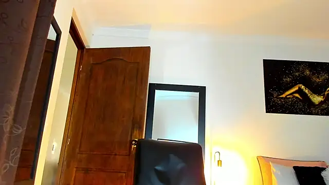 Snapshot of KimberlyBanks2 chatting on September 19, 2025, 3:05 pm KimberlyBanks2 online show from September 19, 2025, 3:05 pm