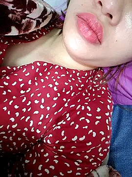 Snapshot of Wettpussyxx chatting on November 13, 2025, 12:58 am Wettpussyxx online show from November 13, 2025, 12:58 am