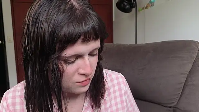 Snapshot of NEXT_DOOR_GIRL_ chatting on July 9, 2026, 8:52 pm NEXT DOOR GIRL online show from July 9, 2026, 8:52 pm